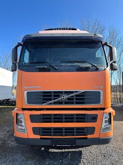 VOLVO FH 12 460. Euro 3  Chladak 6X2 - 11