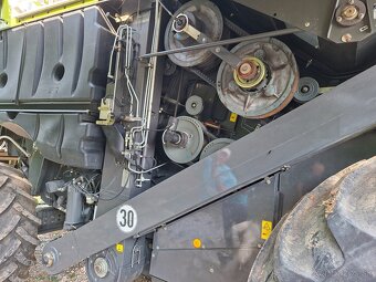 Claas Lexion 600 - 11