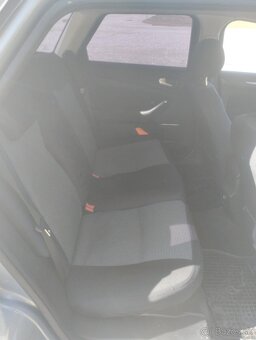 Predám Ford Mondeo combi 85kw manuál - 11