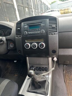 Navara d40 - 11