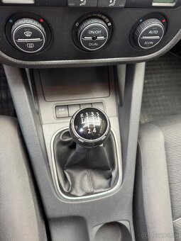 Golf V - 11