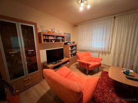 Na predaj poschodový RD, Šurany - 11