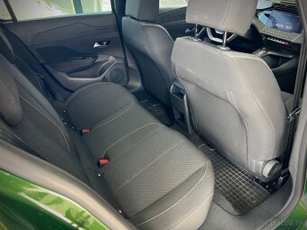 PEUGEOT 308 1.2 TURBO BENZÍN 96KW/130PS AUTOMAT 2023 - 11