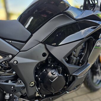 Kawasaki Ninja 1100 SX - 11