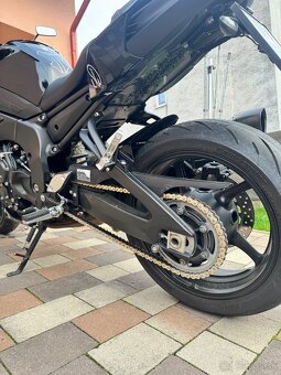 Yamaha FZ8 2013 - 11