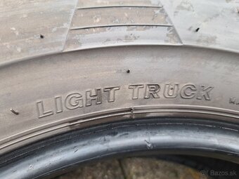 215/70 r15c Brigestone - 11