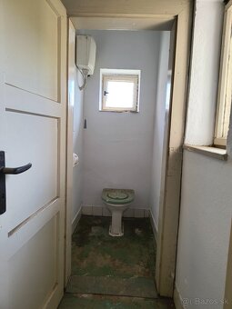 Rodinný dom v obci Čata - 11