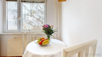 VEĽKÝ 1 izb. byt, ZVÄČŠENÝ o PRACOVŇU, Titogradská Košice - 11