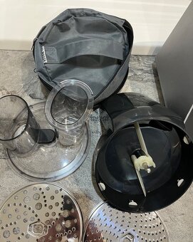 Bosch MUM 58M59 1000w kuchynsky robot - 11