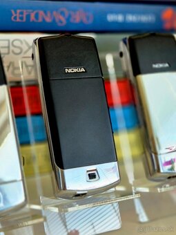3X NOKIA 8810 CHROME - TOP STAV - 2X NOVÁ CHRÓMOVÁ BATERKA - 11
