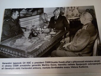 staré foto z čias socializmu / transparent - 11