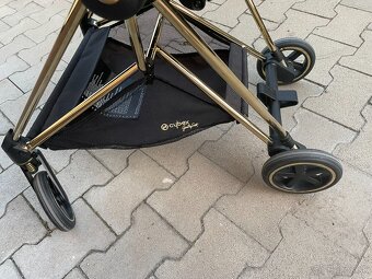 Predám cybex mios II Jeremy Scott a Karolína Kurkova - 11