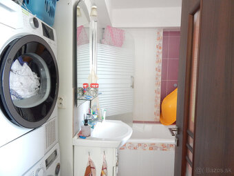 Na predaj zrekonštruovaný 3 izb. /80m2/ byt v Hurbanove s lo - 11