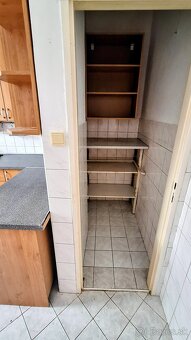 Predaj 2 izbového bytu Zvolen centrum - 11