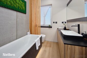 Neibrs | (4) izbový zariadený rodinný dom s pozemkom (461m2) - 11