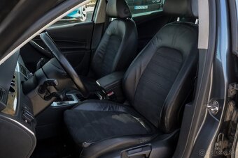 VW Passat B6 Variant 2.0 TDI CR Highline 4-Motion -NOVÉ STK- - 11