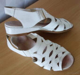 2x dámske sandále veľ. 38, clarks, remonte - 11
