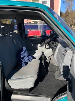 Predám Volkswagen caravelle T4 2.4 - 11