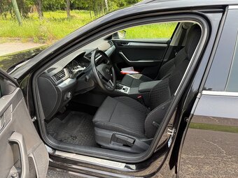 Škoda Superb Combi 2.0 TDI SCR Ambition DSG - 11