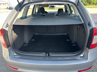Škoda octavia 2 lift 1.6tdi combi - 11