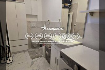 ZUKVE/VRSI - dvojizbový apartmán - 130 m od mora - 11