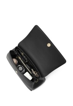 čierna kožená kabelka carlheim - nová - 11