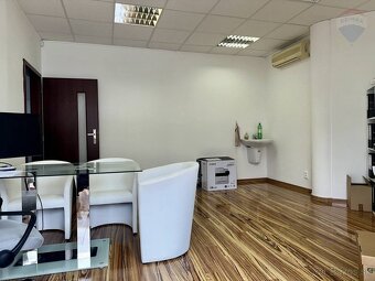 PRENÁJOM: KANCELÁRIE - DUNAJSKÁ STREDA - BUDOVA DUNA PALÁC - 11