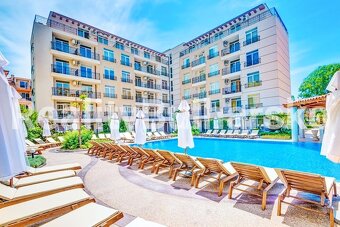 Zařízený apartmán 2kk (53 m²) s výhledem na bazén DAWN PARK - 11