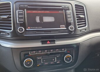 Volkswagen Sharan 2.0 tdi  7 miestne - 11