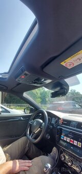 Skoda Superb Combi Sportline 2.0TDI 4x4 - 11