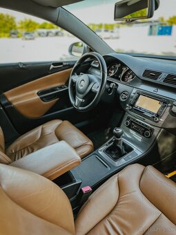 Volkswagen Passat B6 R-Line 2010 1.6TDI 77KW CR - 11