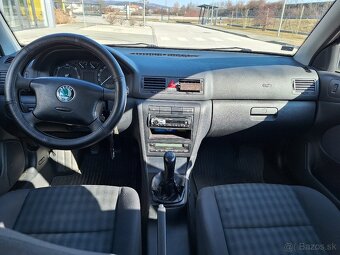 Škoda Octavia Combi - 11
