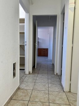 PRENAJOM: OBJEKT NA PODNIKANIE, DUNAJSKÁ STREDA - SÍDL. ZÁPA - 11