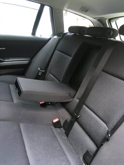 BMW e91 318d 90kw - 11