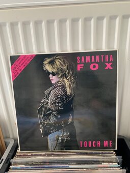 LP PLATNE - POP/ROCK - 11