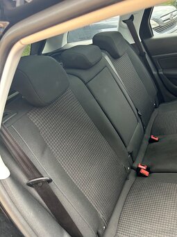 Peugeot 308 SW 1.2 - 11