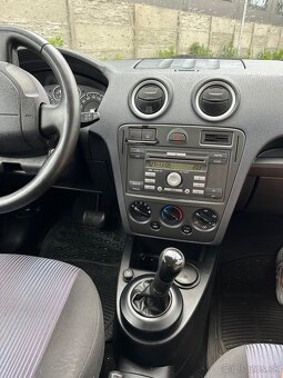 Ford Fusion - 11