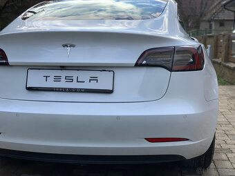 Tesla Model 3 SR+ 225kW 93tis km 09/2019 - 11