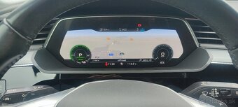 Audi E-tron 50 quattro Advanced Odpočet DPH: 22 358 € Možnos - 11