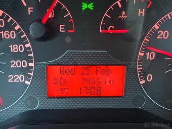 Predam FIAT Punto 1,4 - 11