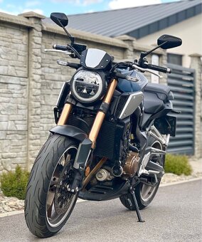 HONDA CB650R - 11
