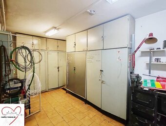 Na prenájom priestory vhodné na sklad aj výrobu - 11