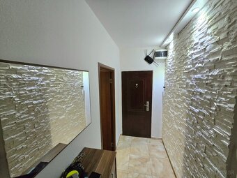 Predaj, trojizbový byt,  SNP, Holíč - 11