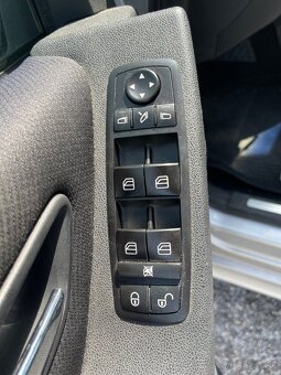 Mercedes-Benz  B 180 cdi Diesel - 11