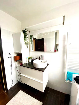 Bývanie v obľúbenej lokalite s parkovaním - 11