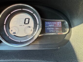 Renault Mégane Combi - 11