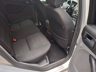 Predám Ford focus - 11