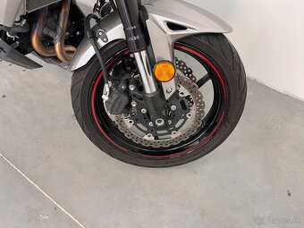 Kawasaki versys 650 - 11