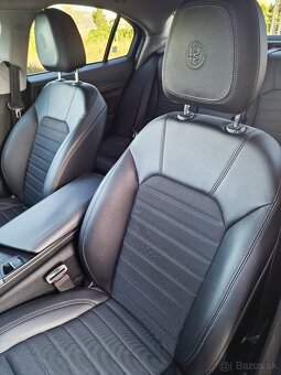 Alfa Romeo Giulia 2.0GME 147KW AT8 Dovoz z CZ Plná servisná - 11