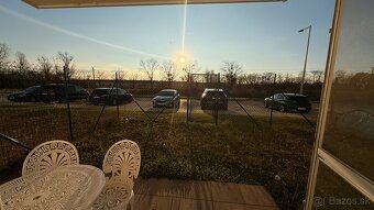 Kompletne zariadený 2-izbový byt s predzáhradkou – Rajka - 11